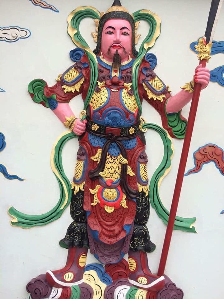 Tượng Chấn Cổng
