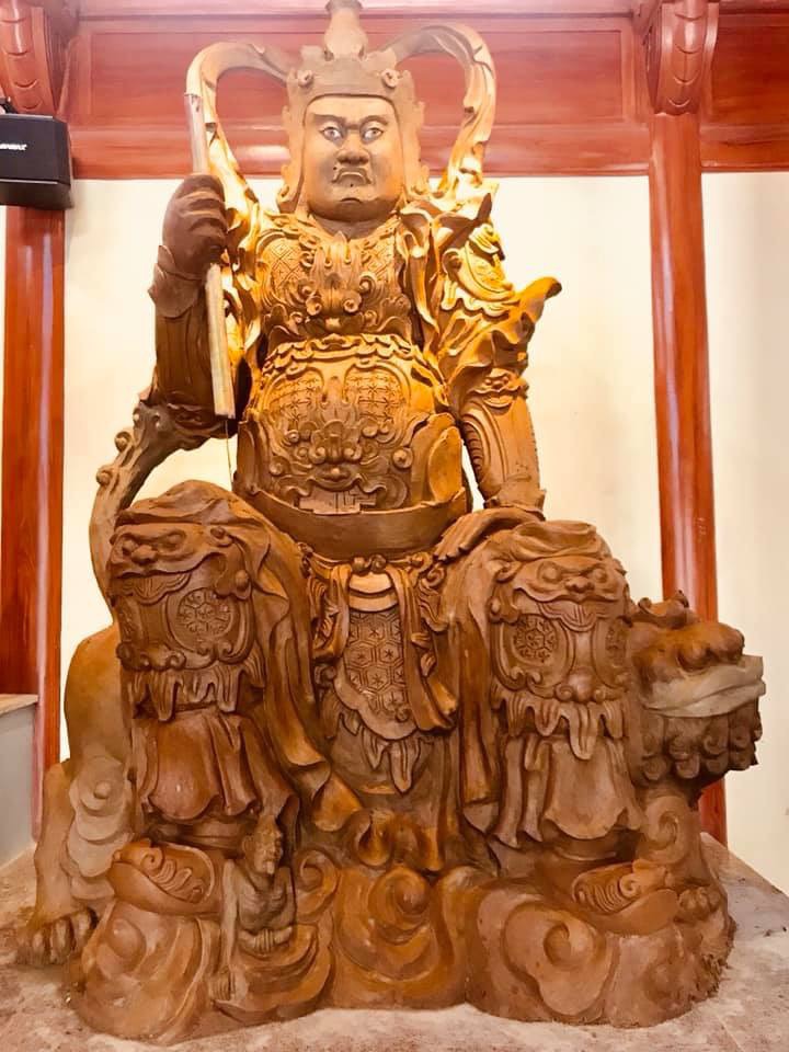 tượng Hộ Pháp