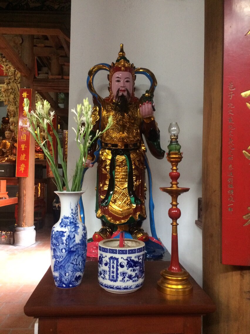 tượng Hộ Pháp