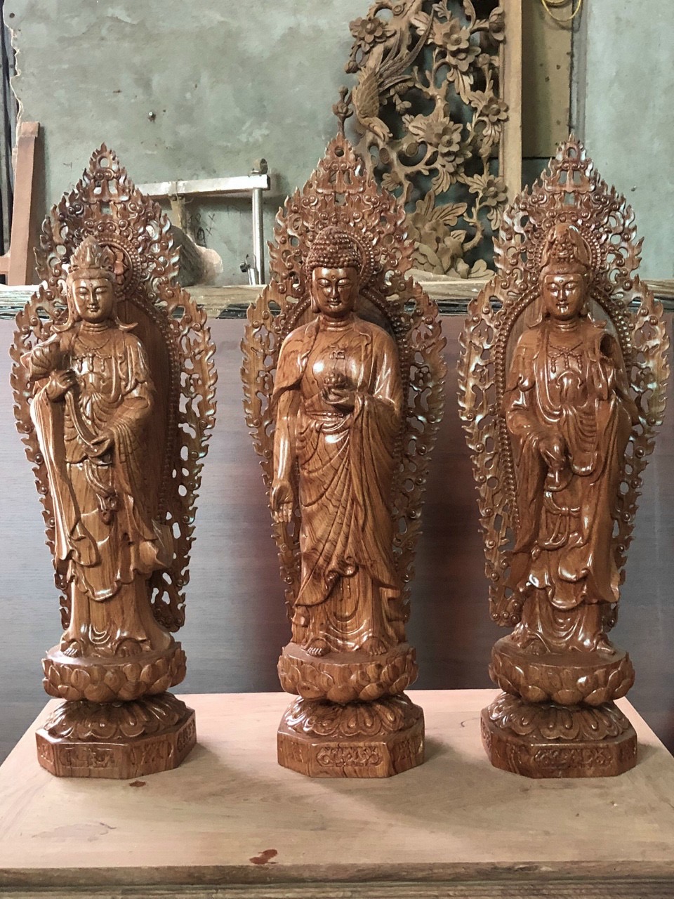 Tượng Tam Thánh