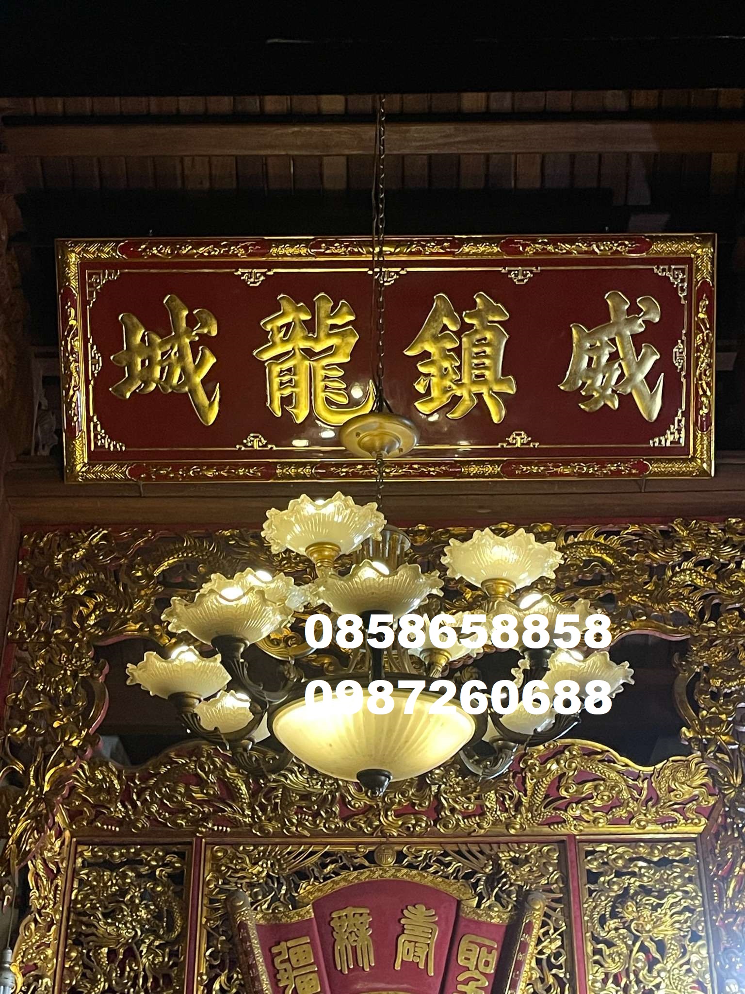Cách bày trí bàn thờ gia tiên theo phong thuỷ
